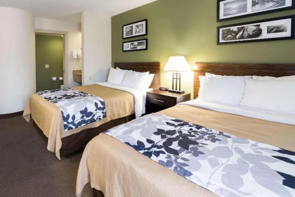 Sleep Inn Airport Phoenix 2*,